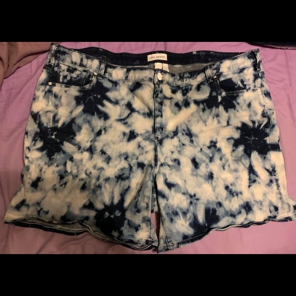 Lane Bryant Shorts - Picture 1 of 2